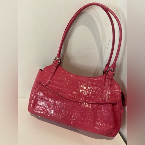 Maxx New York~Dark Pink Croco Embossed Leather Shoulder Bag~Top Zipper Closure - Picture 1 of 14